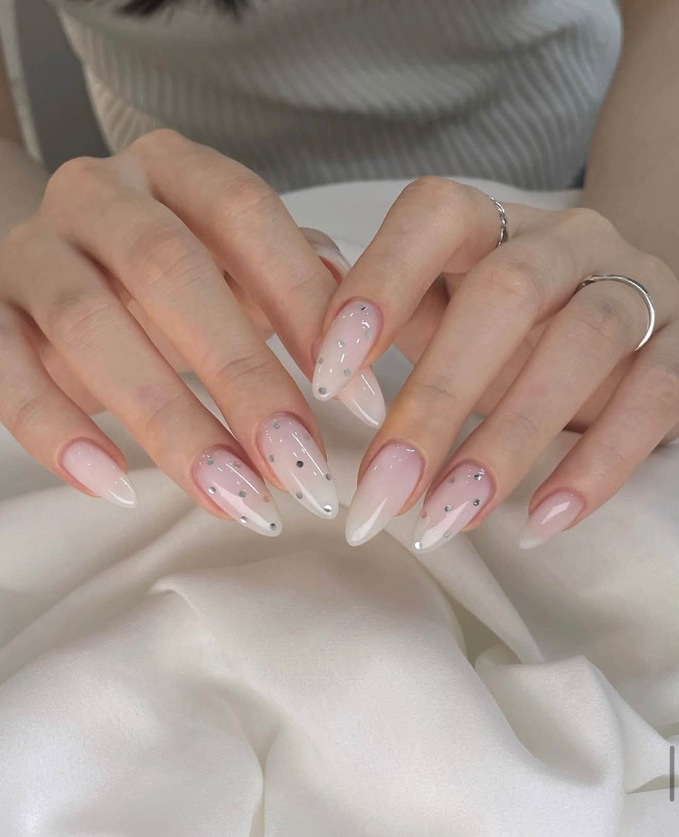 💅Nail Chấm Bi – Xu Hướng Nail Xinh Cá Tính | Nail Trọn Gói 199K Tại Chùa Láng, Hà Nội