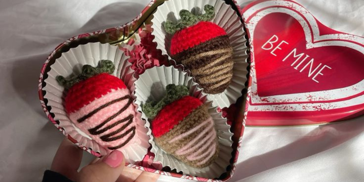 [Hướng Dẫn Móc Len] Trái Dâu Tây Phủ Chocolate Ngọt Ngào